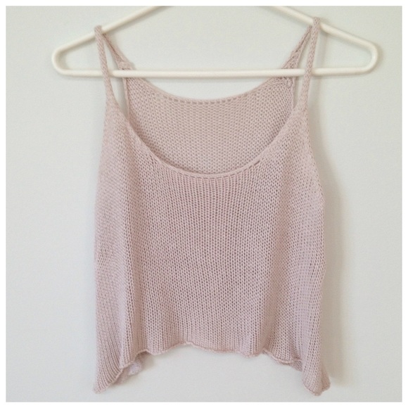 Tops - pale pink sweater crop tank